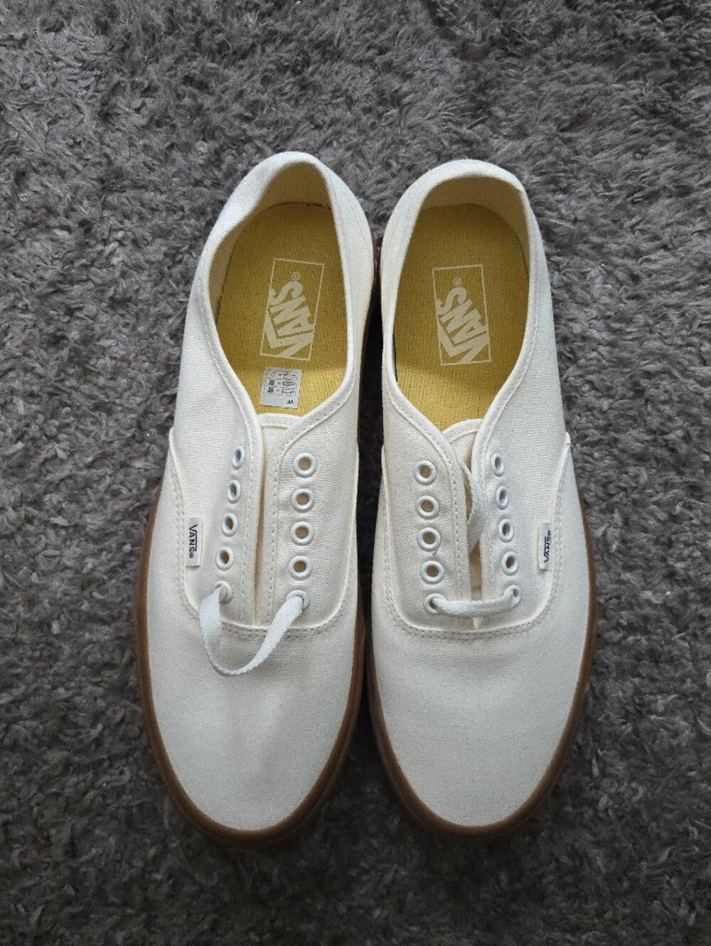 Vans Authentic Classic Men Size 11.5 Marshmallow And Gum Bottom 072026